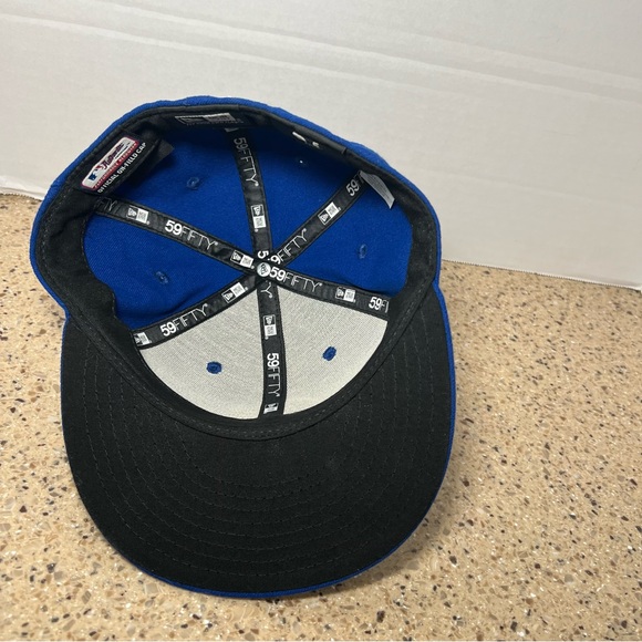 Chicago Cubs New Era Royal Authentic Collection OnField 59FIFTY Fitted Hat 6 5/8 - Picture 10 of 11